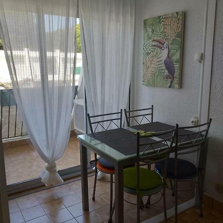 Studio De 25M2 Tout Equipe A 250M Du Bord De Mer La Grande Motte Luaran gambar